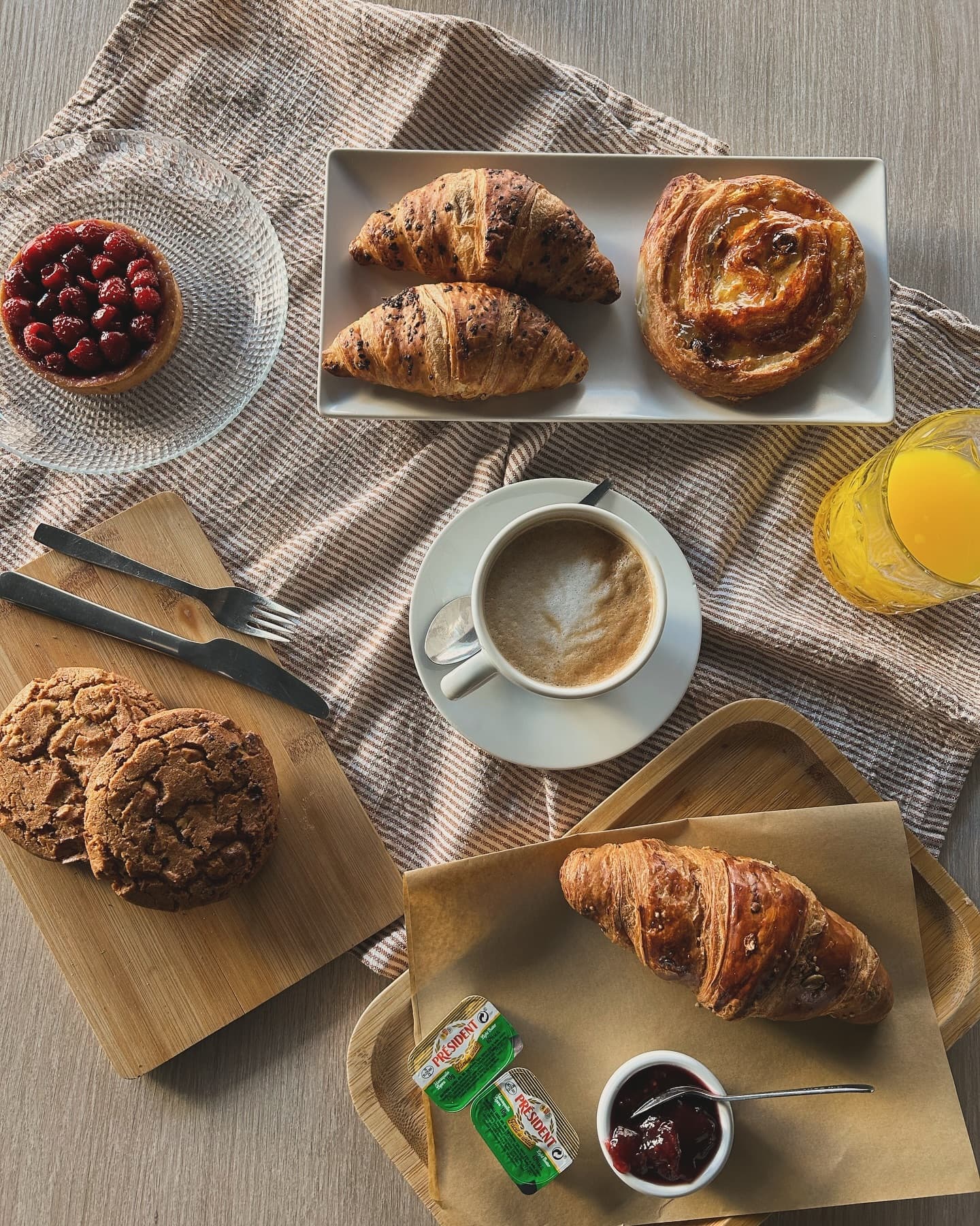 Bollería artesanal de Abella Café: croissants, pastas y café